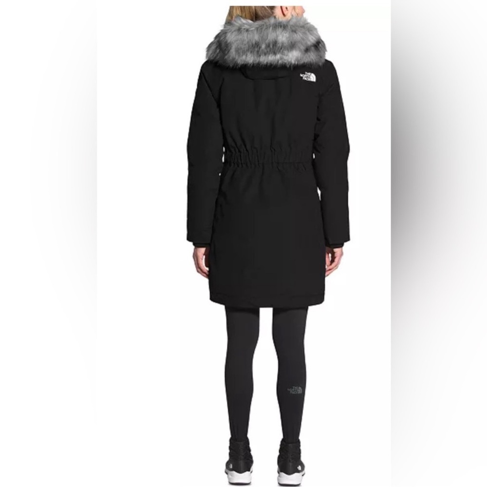 NORTH FACE WOMEN’S PARKA SMALL